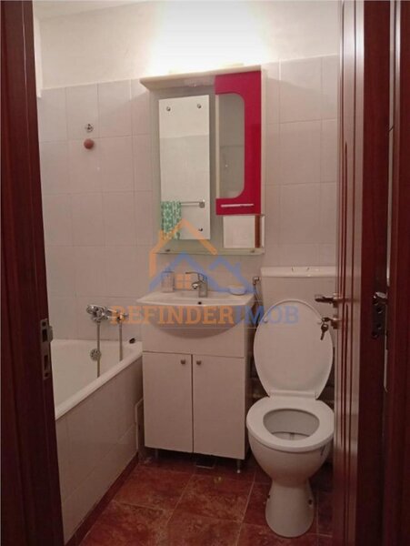 Vanzare apartament 2 camere Drumul Taberei - Parc Moghiros